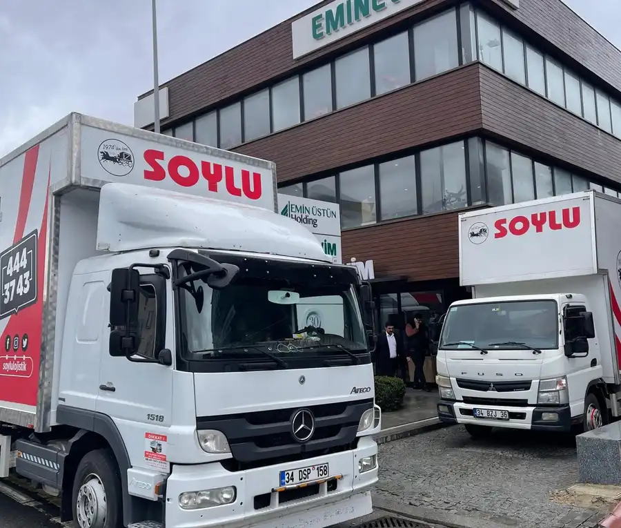 Soylu Nakliyat filosundaki taşıma kamyonları