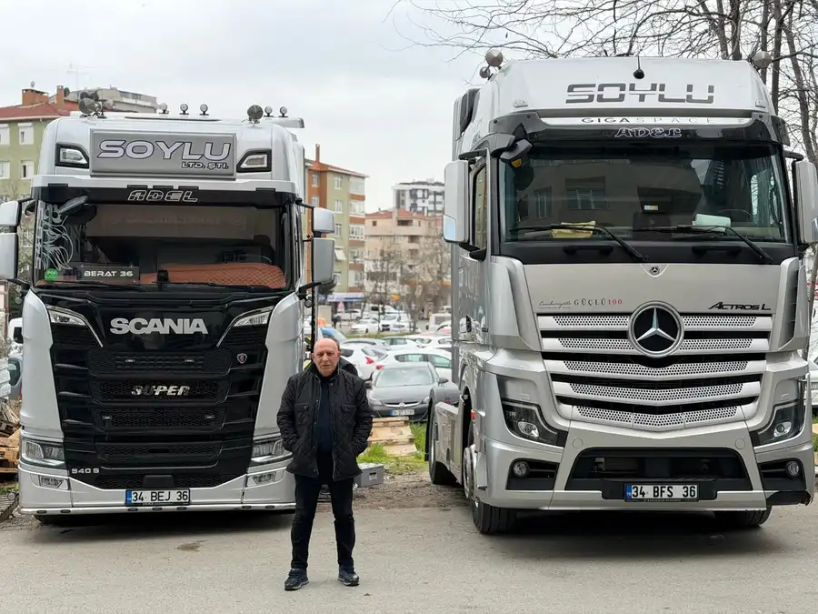 SOYLU yazılı Scania S 540 ve Mercedes-Benz Actros L çekiciler, Soylu Nakliyat filosundan